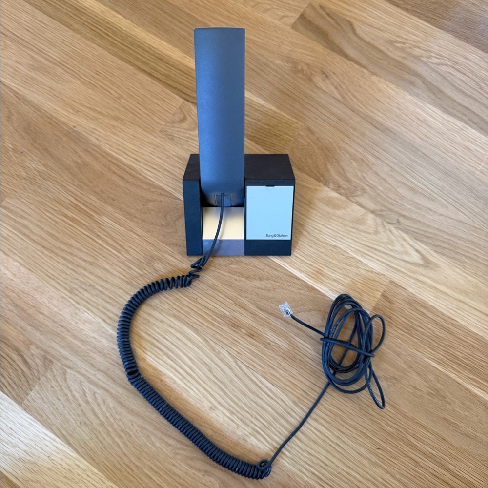 Bang and Olufsen Beacom Home Phone - Lightly Used